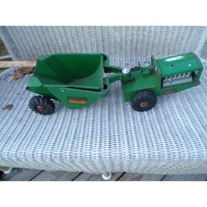 Structo Rocker Green Metal Dirt Pan  Toy Vintage Toy Tractor Super Nice